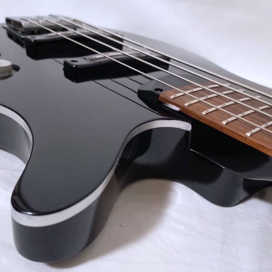 美品　YAMAHA　ヤマハ　RBX4A2　エレキベース　RBX A2　送料無料