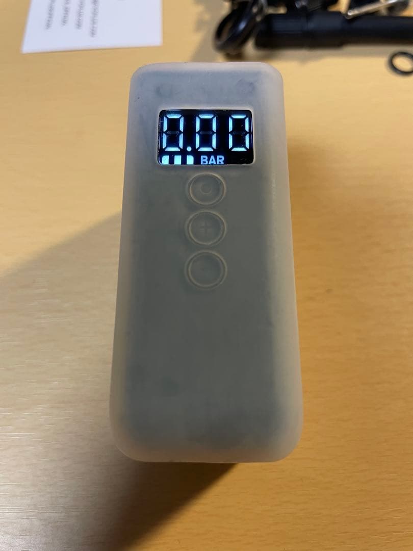 Cycplus AS2 pro 自転車用電動ポンプ