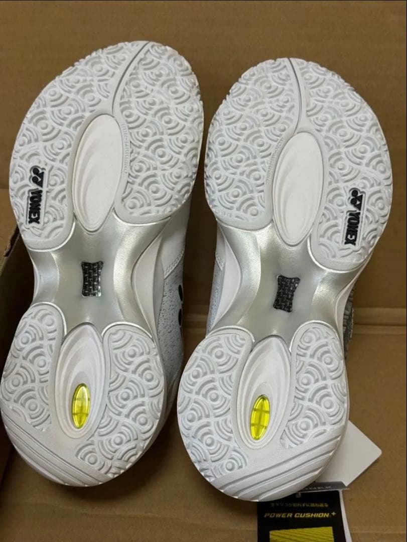 ヨネックス　パワークッション　コンフォートワイドダイヤル　5GC 25cm