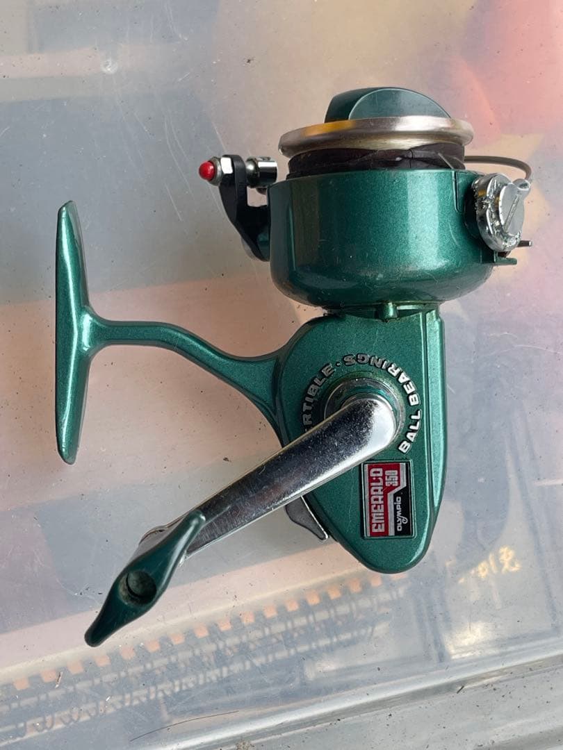 美品70年代オリムピックのエメラルド350スピニングリール スプーンルアーセット