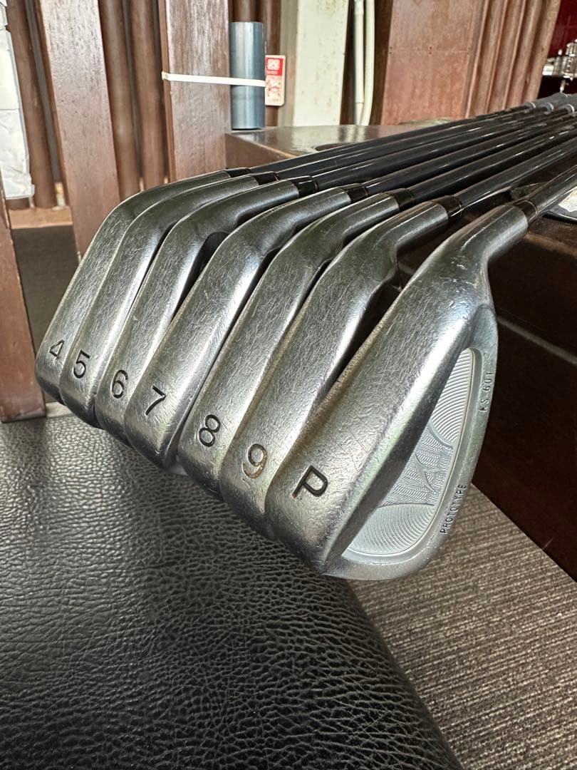アキラ　MCI 100S アイアンセット 4-9 P 7本セット