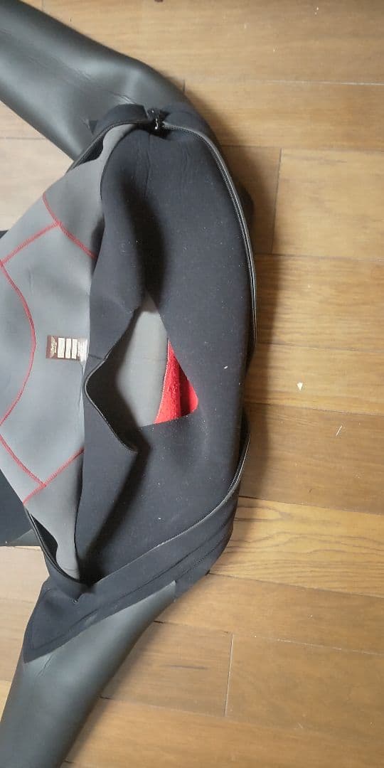 RASHウエットスーツ セミドライ DRAGON 5ミリ3ミリ