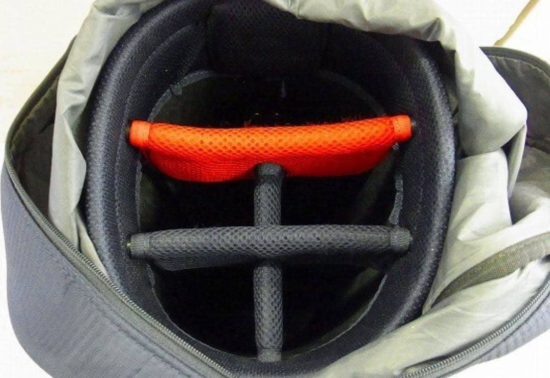 2018年モデル！CLUNK クランク キャディバッグ 9型 軽量