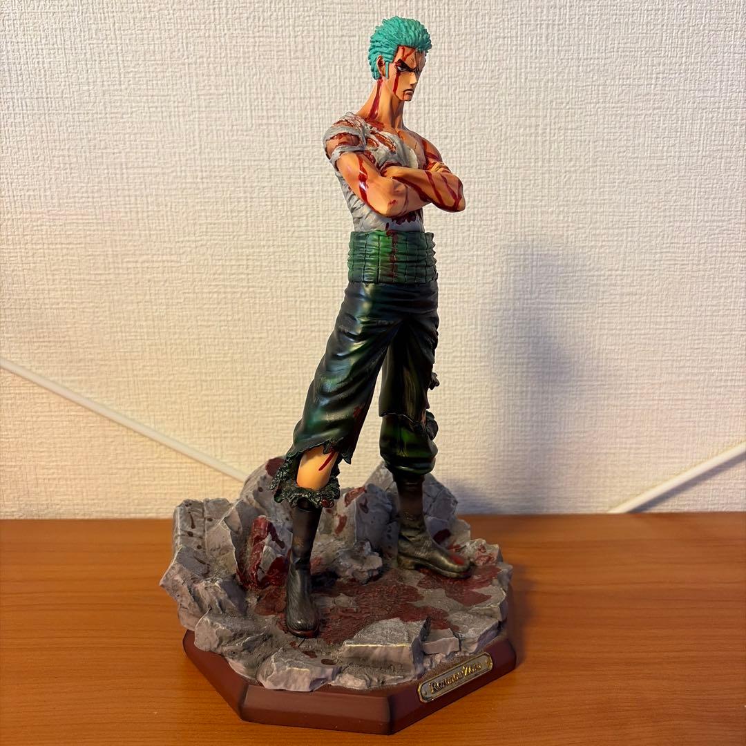 ワンピース　ゾロ　ガレージキット　フィギュア