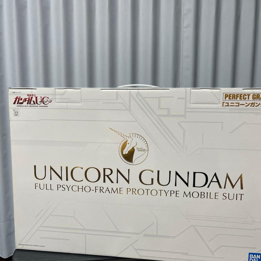 PG1/60RXー0ユニコーンガンダム未開封品、RXー0フルアーマー拡張セット
