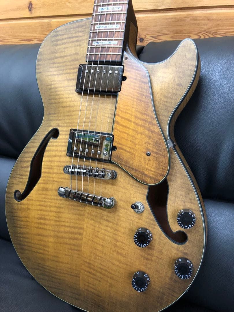 超美品　Ibanez AGS83B アイバニーズ　セミアコ　エレキギター