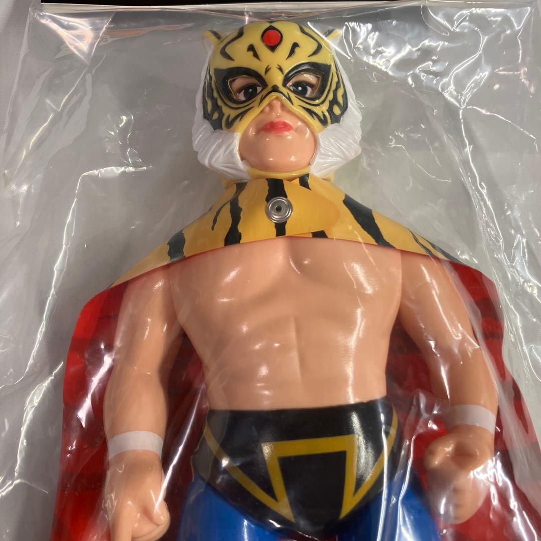 ソフビ・ファイテングシリーズ　初代タイガーマスク（逆ヤギリ版）