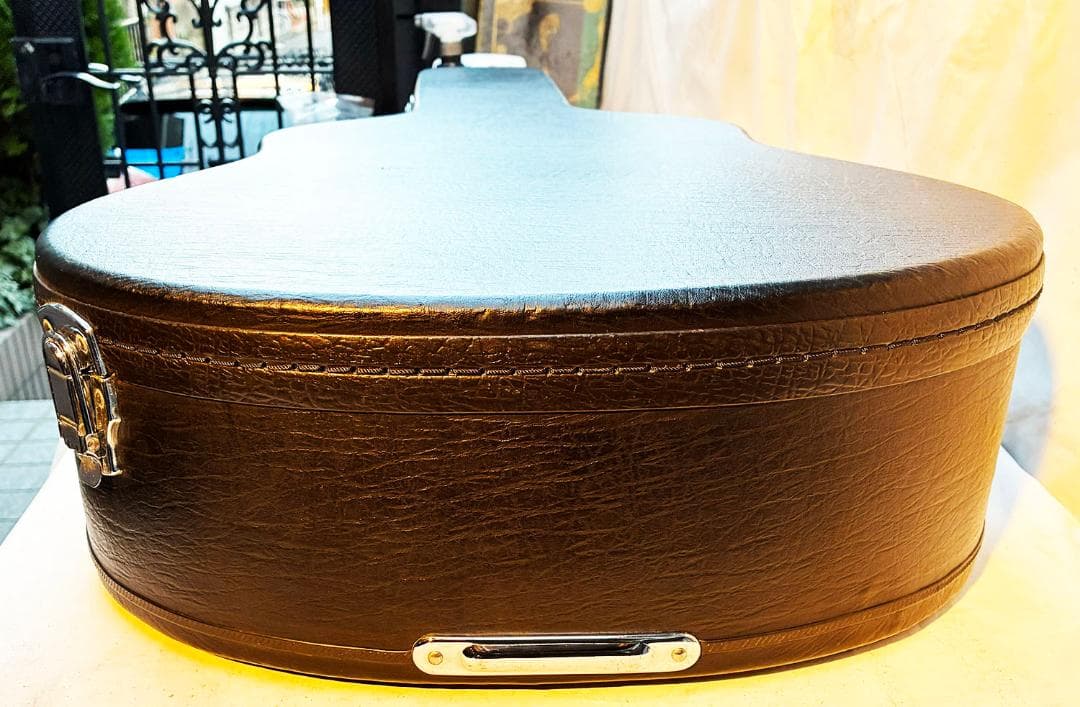 ★　ドレッドノートギター用　美品ハードケース　★