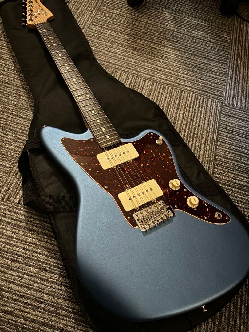 ギター fender american performer jazzmaster LPB