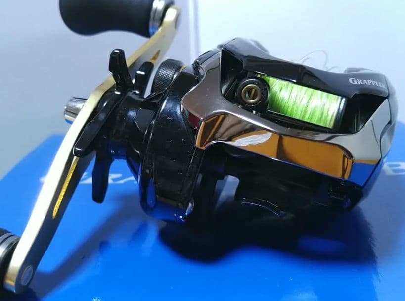 【二回のみ使用】 シマノ 16 グラップラーBB 200HG 右ハンドル