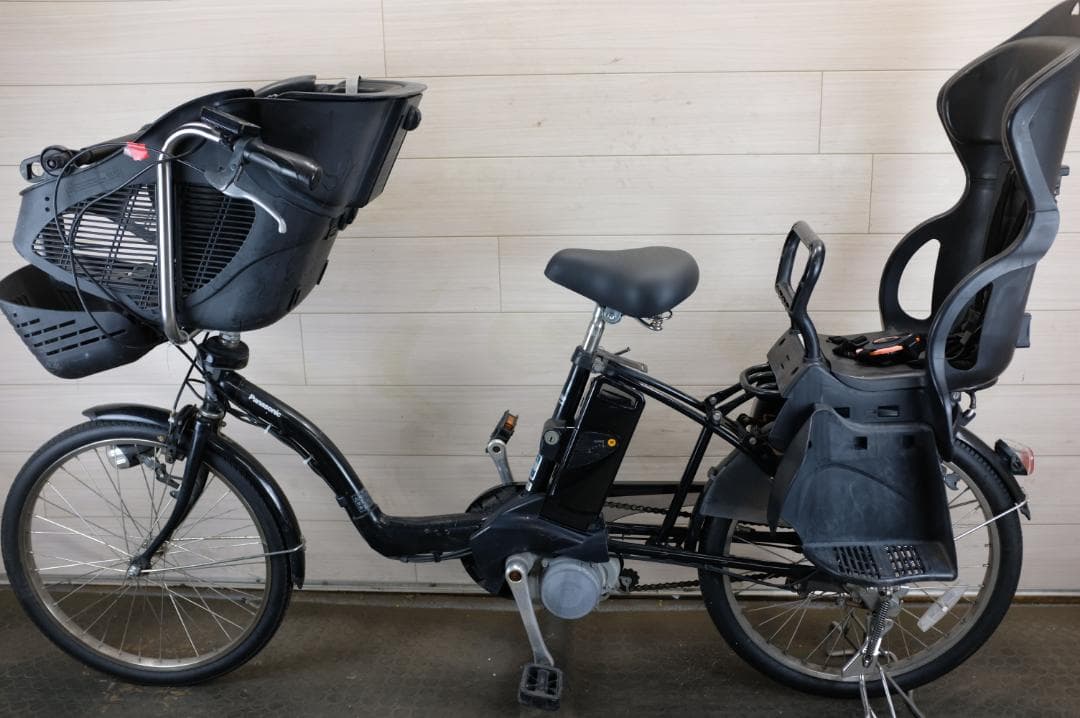 パナソニック ギュット　20インチ　3段　8.9Ah（5点灯）充電器あり