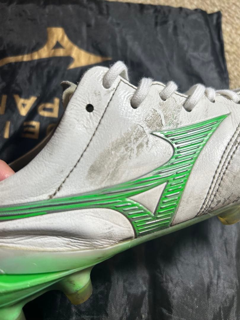 ミズノ モレリアネオ4 【限定色】25cm シューズケース付き