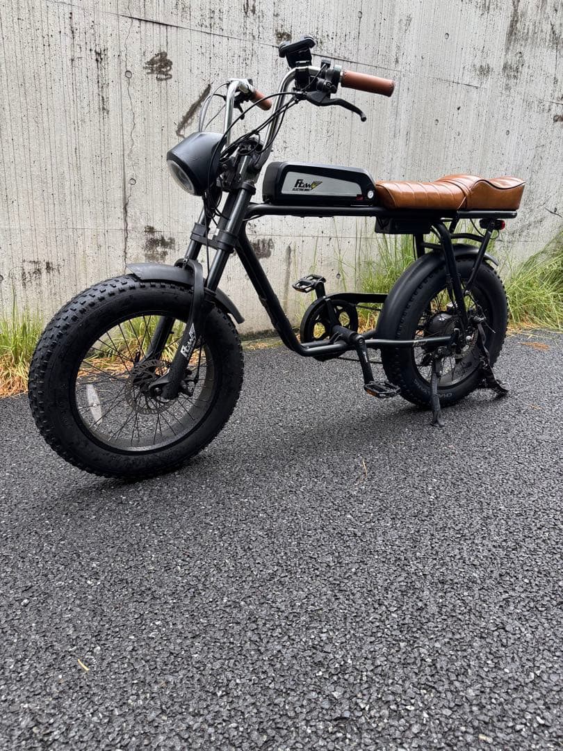 電動アシスト自転車 ブラック　flow bike
