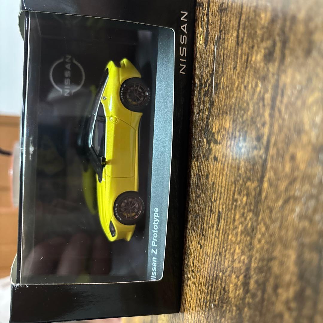 NISSAN フェアレディZ Prototype イエロー