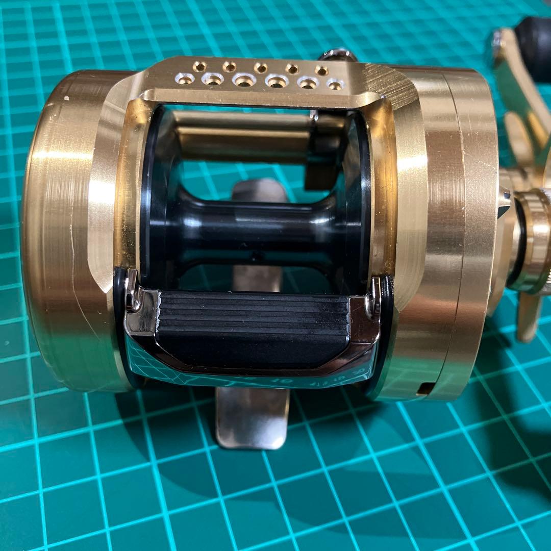 リール SHIMANO CALCUTTA CONQUEST MD 400XGLH