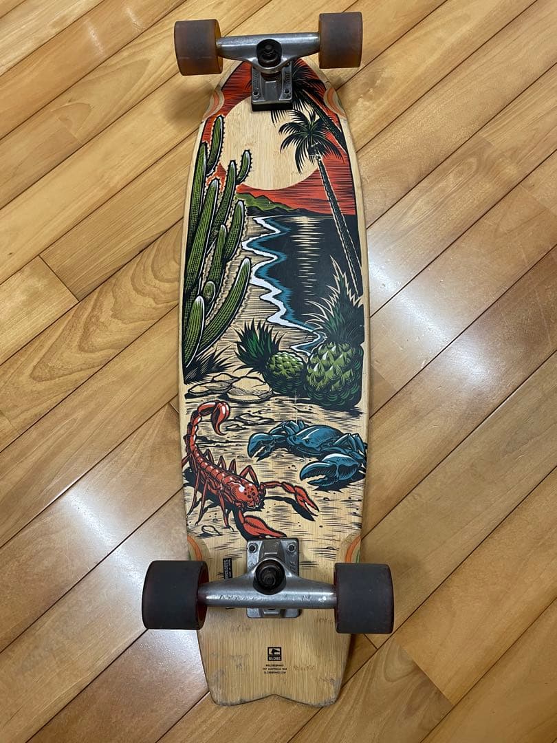 GLOBE サーフスケートボード