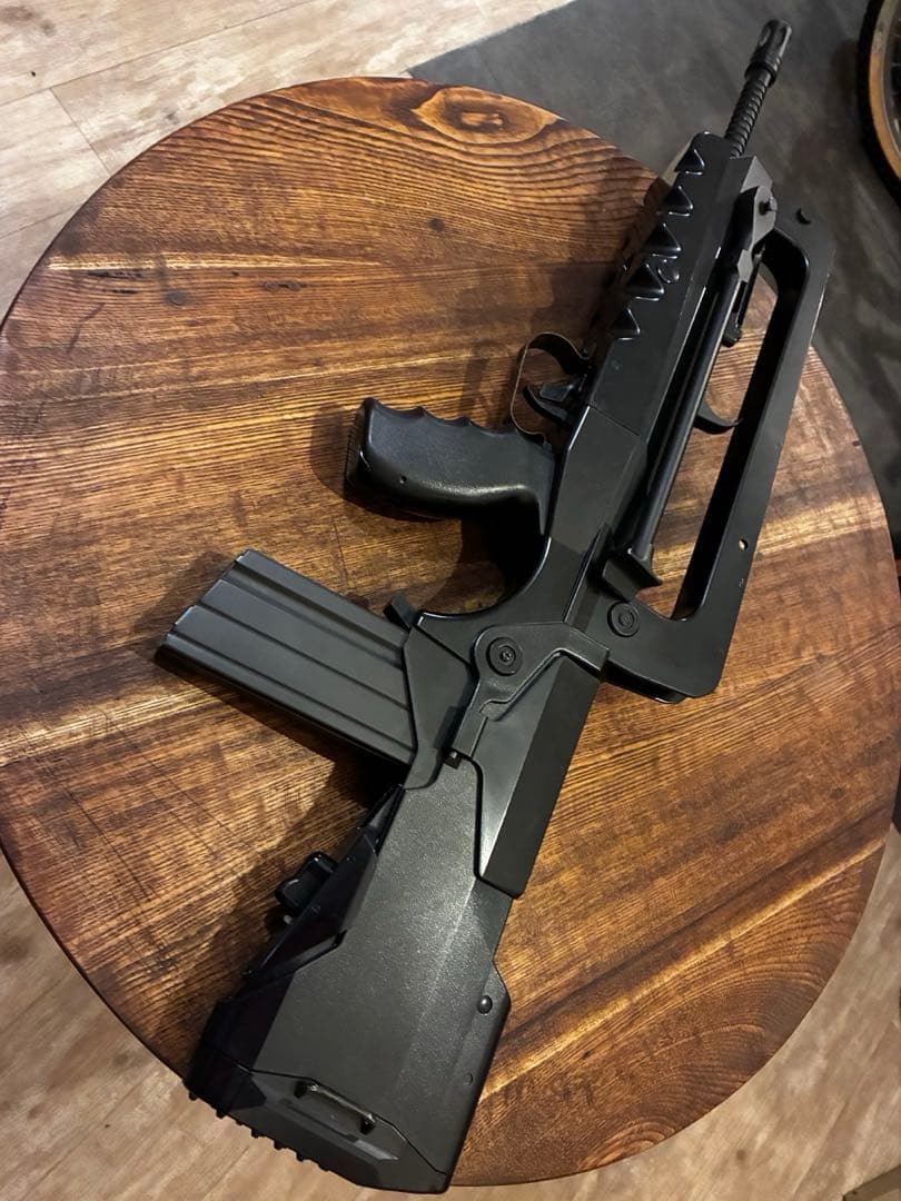 東京マルイ 初期型 FA-MAS 電動ガン ファマス