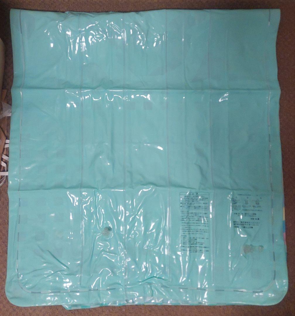 ゆるゆり　サーフマット＋浮き輪　空ビ