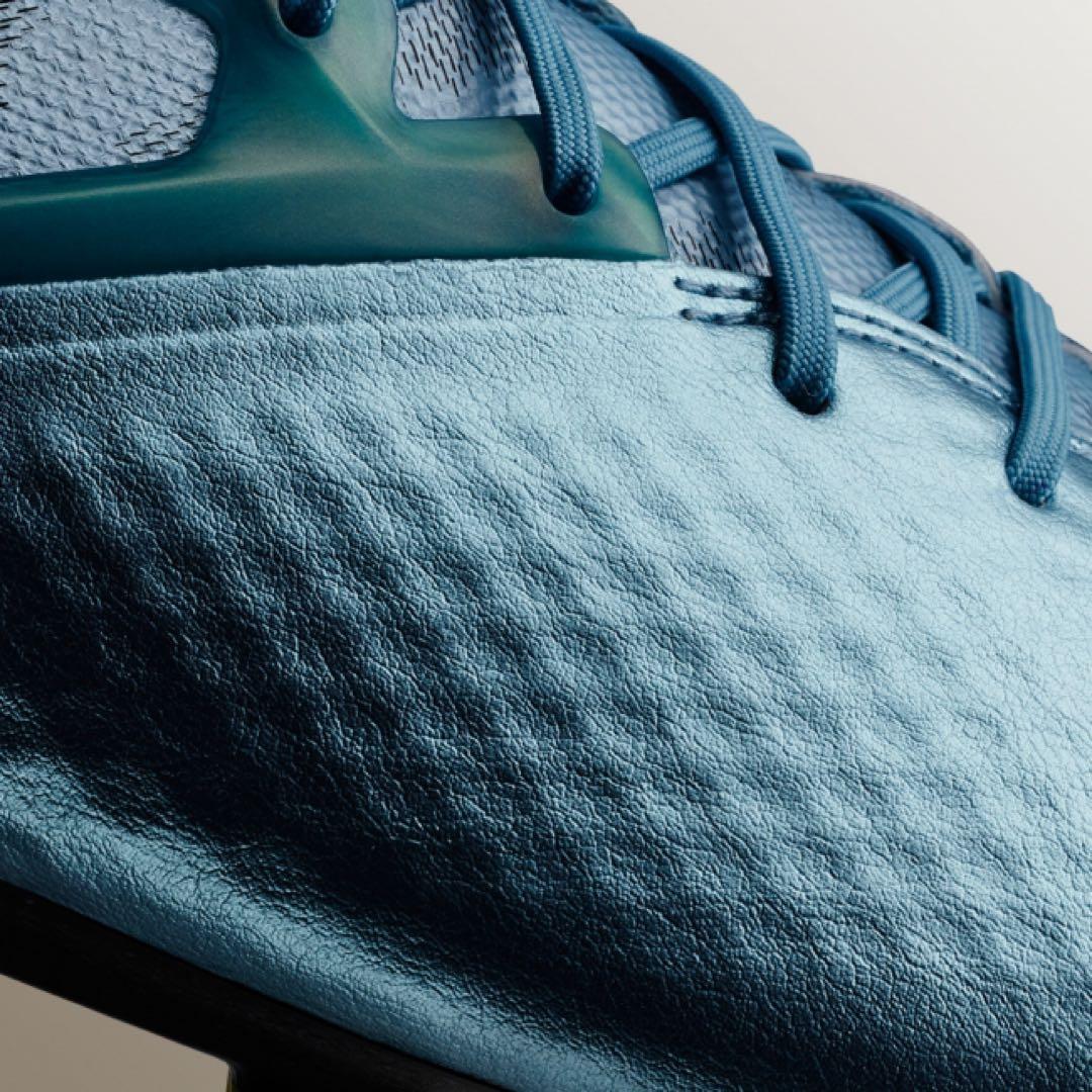 adidas 青 スパイクシューズ