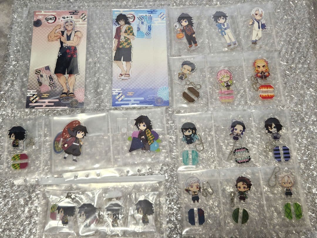 【まとめ売り】計113点 鬼滅の刃 アクリルスタンド　アクリルチャーム　等