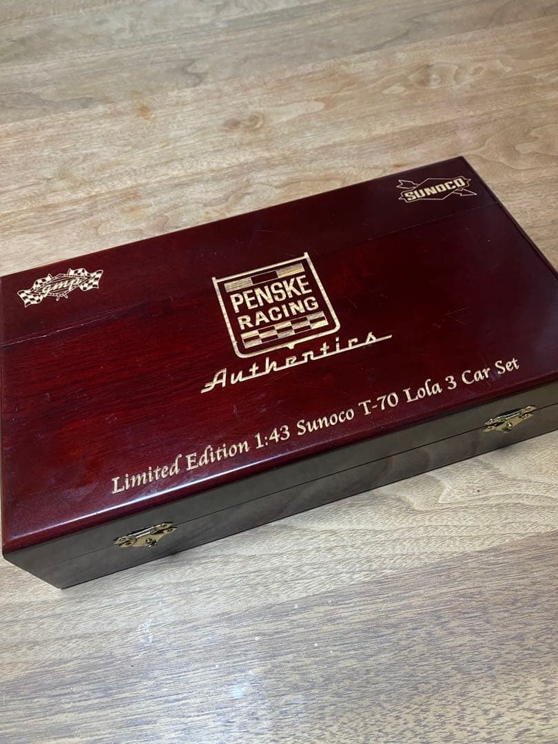 【木箱入り】PENSKE gpm 1/43 Sunoco T70 ロ－ラ3Set