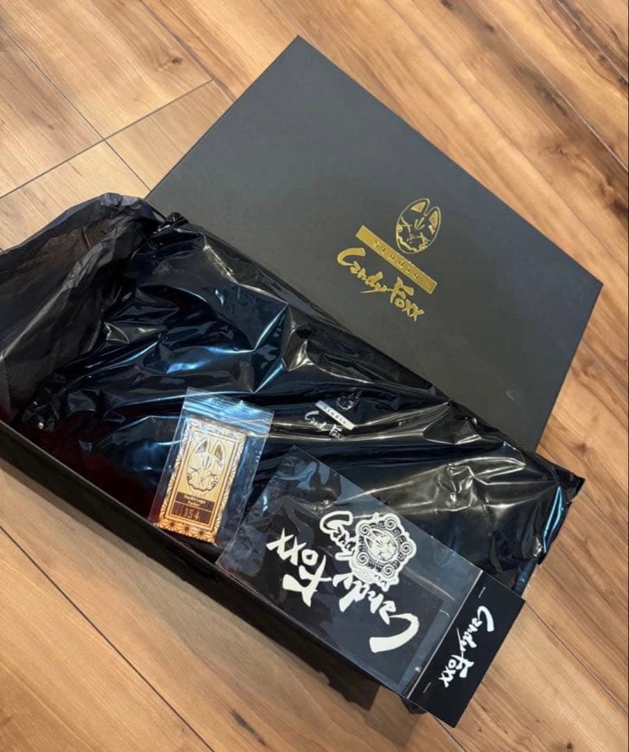 レペゼンフォックス レペゼン地球　スタジオロゴパーカー ホワイトMサイズ