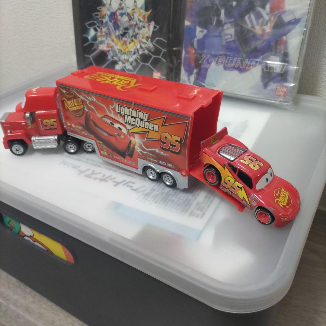 希少ディズニーピクサー2006年初期モデルカーズ ライトニングマックイーンセット