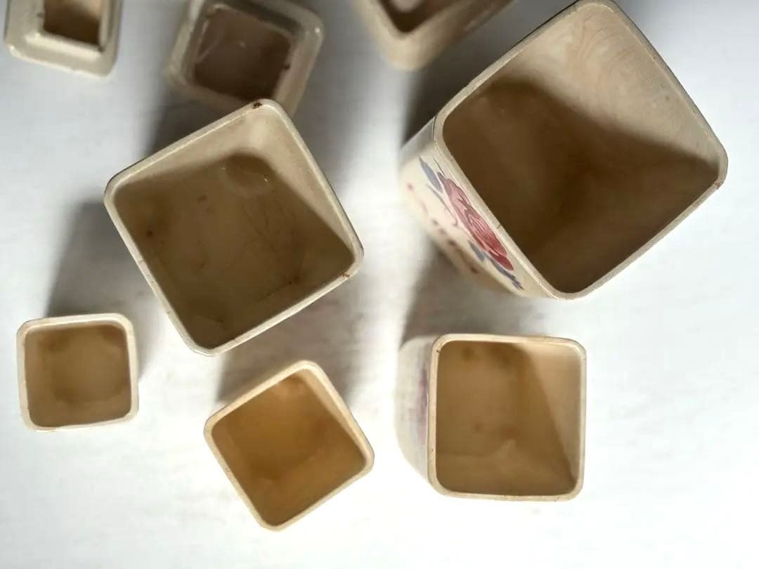 493 フランスアンティーク Badonviller 薔薇柄キャニスターセット