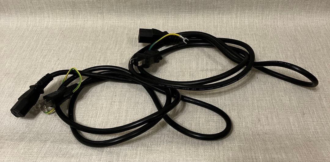 スピーカー　KRK ROKIT5 RPG2 ペア　ケーブル付