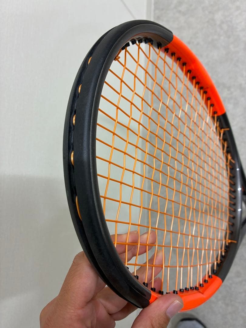 テニスラケット　硬式　ウィルソン　バーン95 wilson burn95