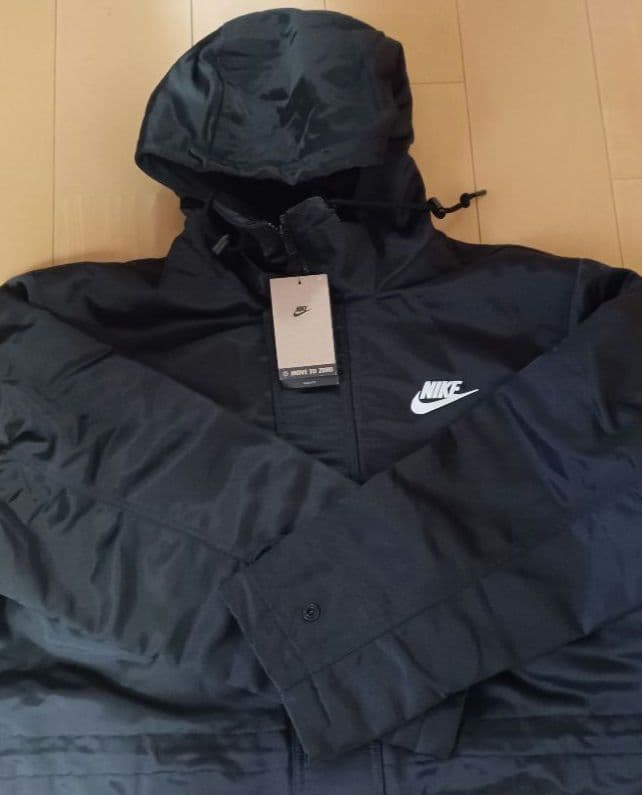 新品ナイキ NIKE スタジアム パーカ 定価31,400円　ベンチコート