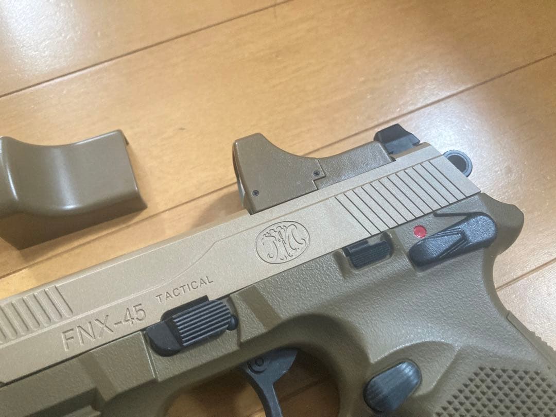 東京マルイ　FNX45