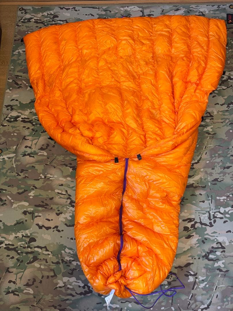 Jolmo Lander 800fpグースダウンキルト　シュラフ