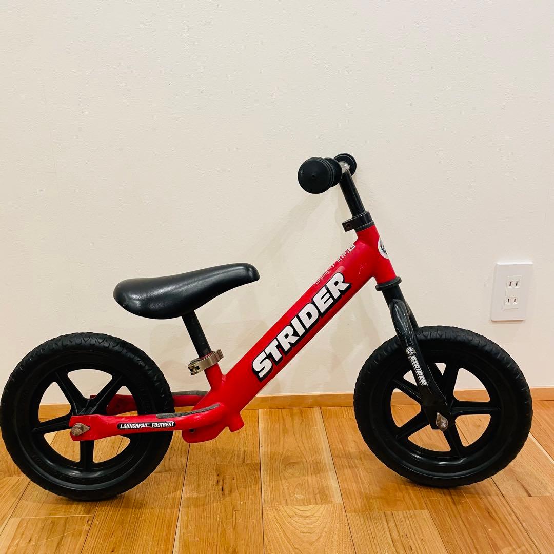ストライダー クラシック 12インチ 赤 キックバイク レッド