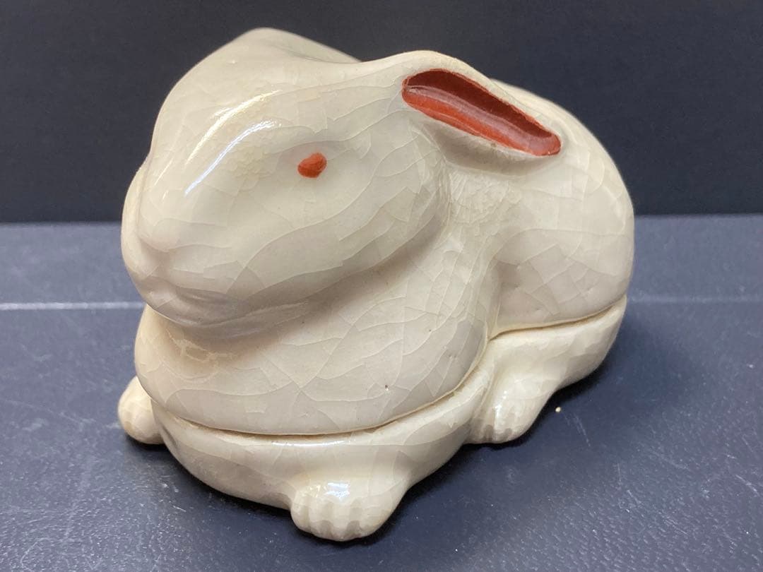 香合　うさぎ　焼き物