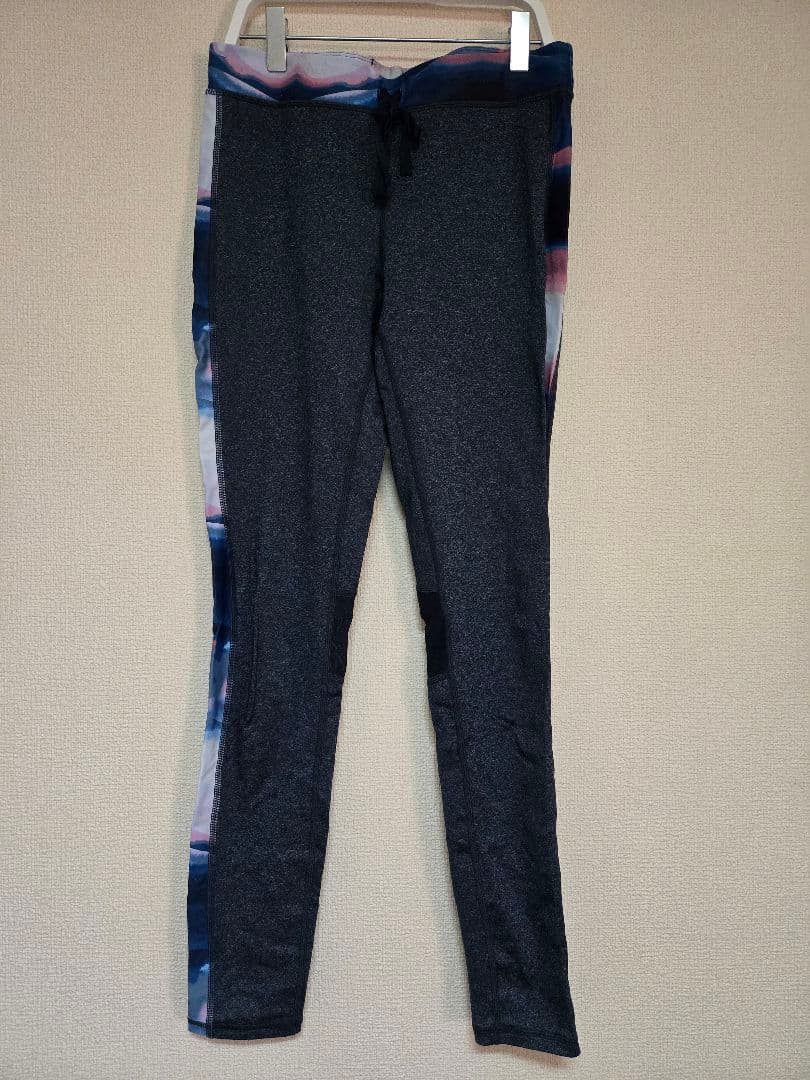 【ROXY】3点セット　（Tシャツ、キャミソール、レギンス）