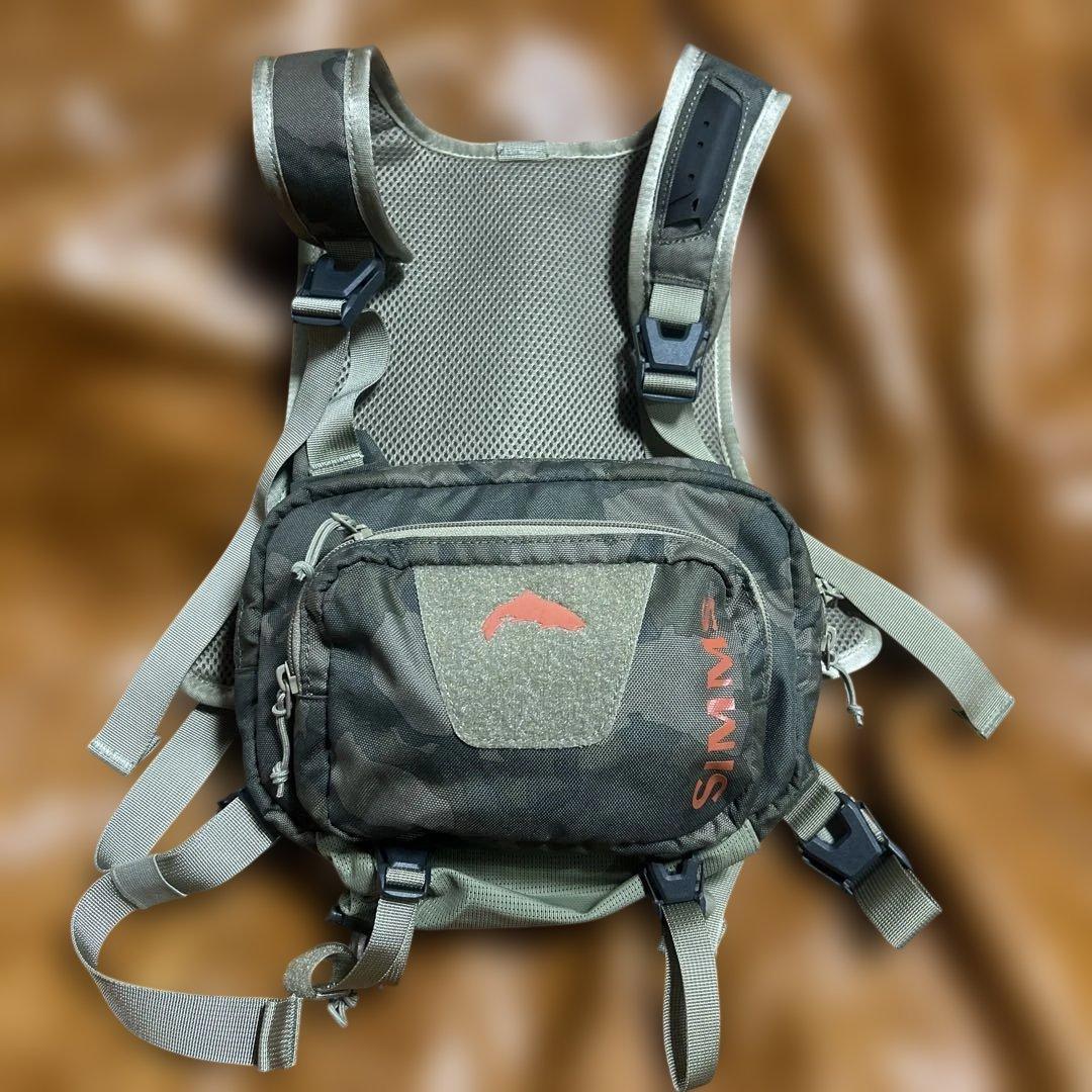 SIMMS カモフラージュ フィッシングベスト