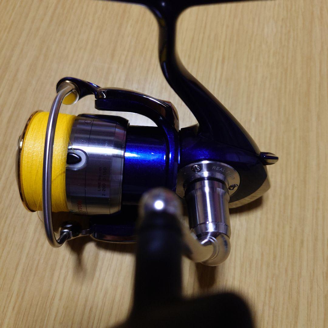 Daiwa セルテート 2500 R-CUSTOM スピニングリール