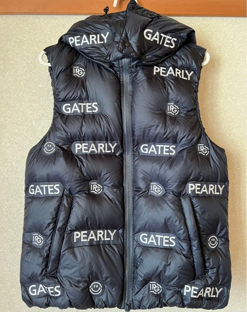 パーリーゲイツ　PEARLY GATES ダウンベスト　フード付き