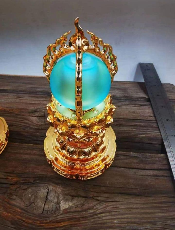 【修縁堂】釈迦如来の宝珠です 銅メッキ 瑠璃を携帯する 法具古美術品