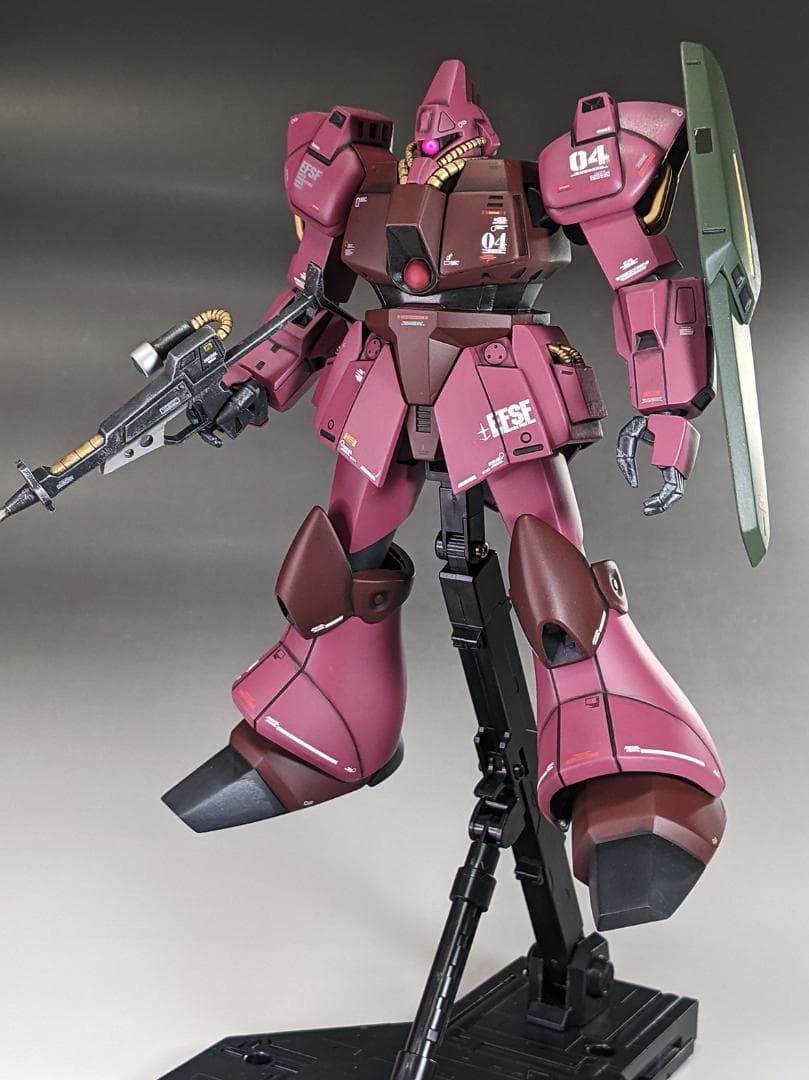 プラモデル　1/100 ガルバルディβ（機動戦士Zガンダム）組立塗装済