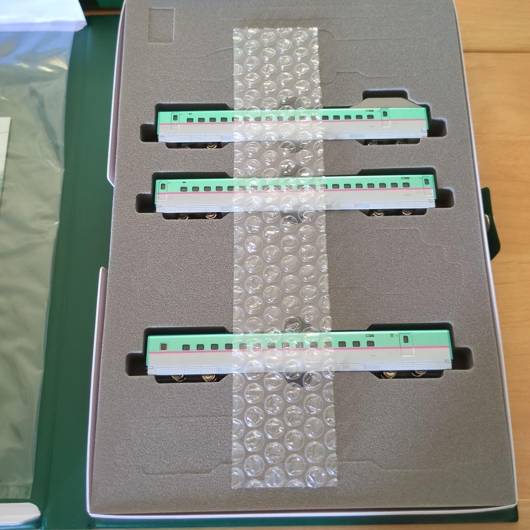 KATO 10-858 E5系新幹線「はやぶさ」 増結セットA（3両）