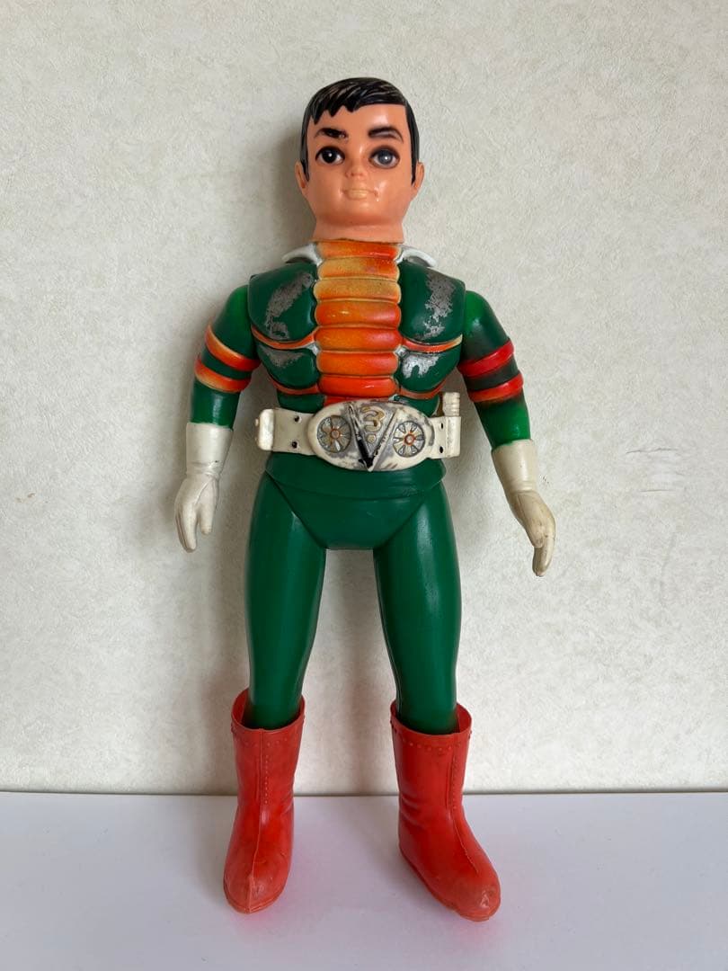 仮面ライダー　v3 ソフビ