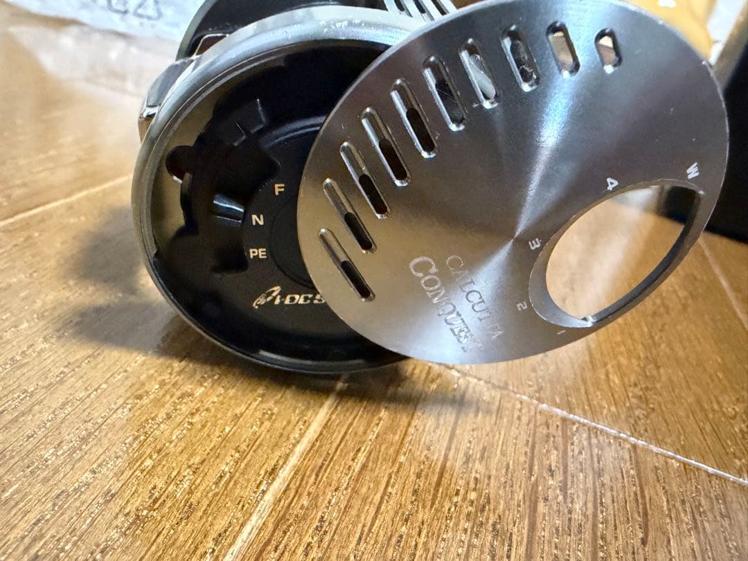 シマノ　カルカッタ　コンクエスト　DC 101 LEFT