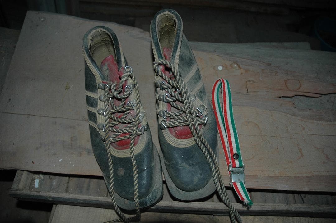 昭和のスキー靴