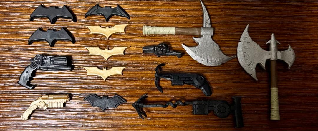 DCマルチバース バットマン　ダークナイト　BVS グリムナイト　キートン