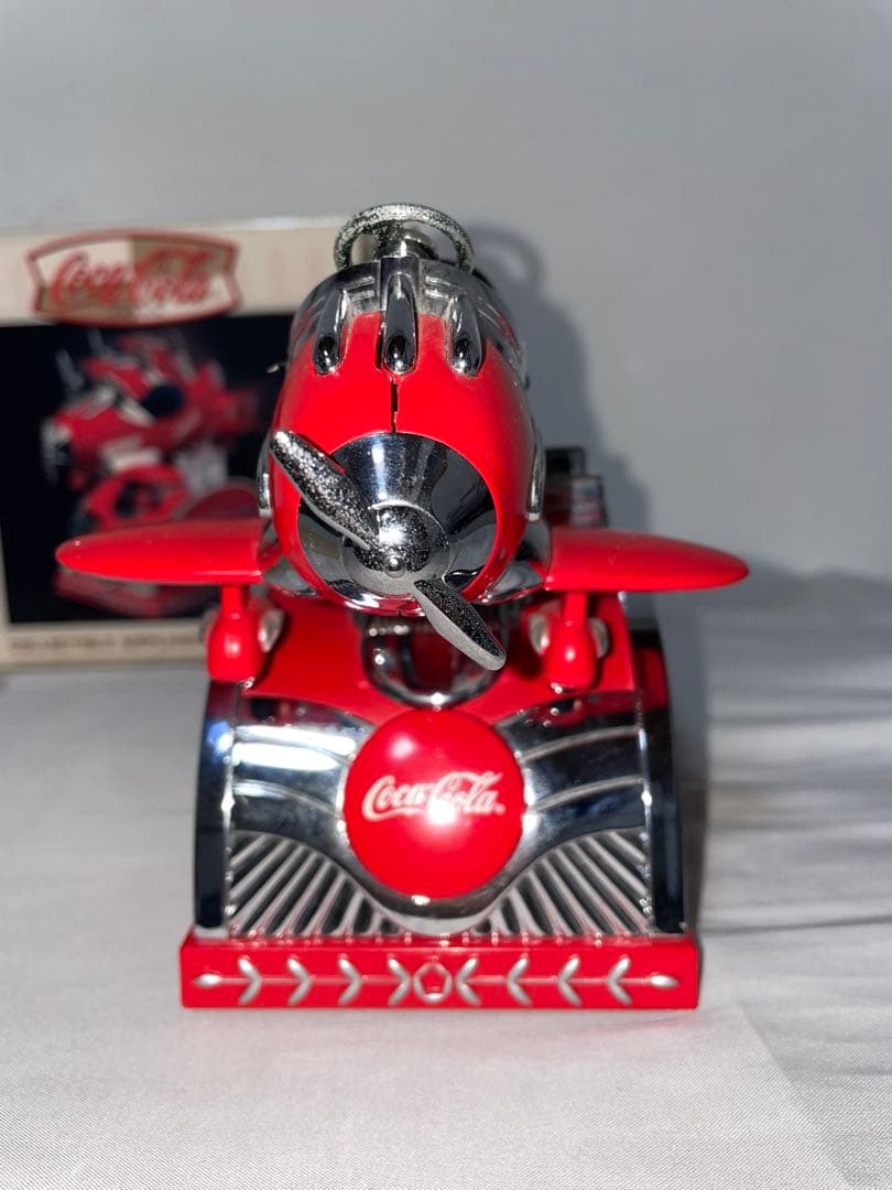 コカコーラ　貯金箱　飛行機