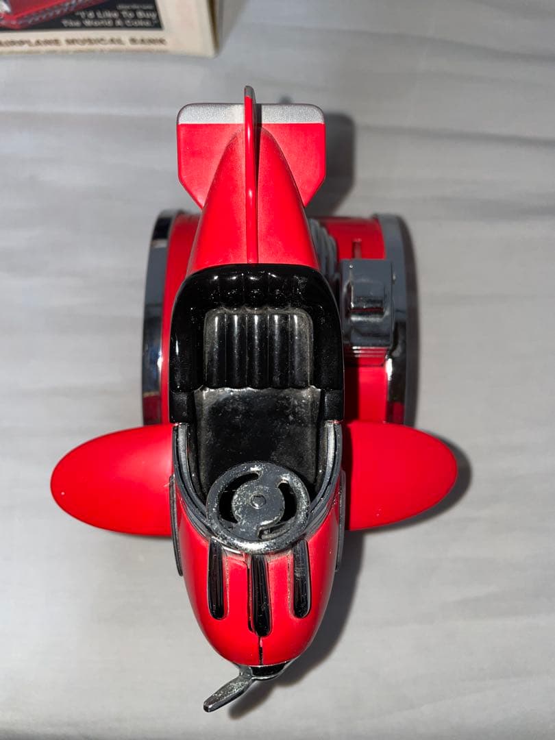 コカコーラ　貯金箱　飛行機