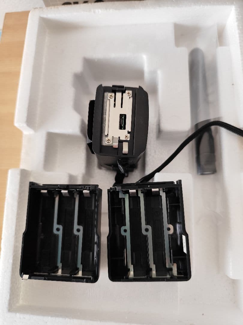 C160　144MHz FM ハンディ　受信改造品