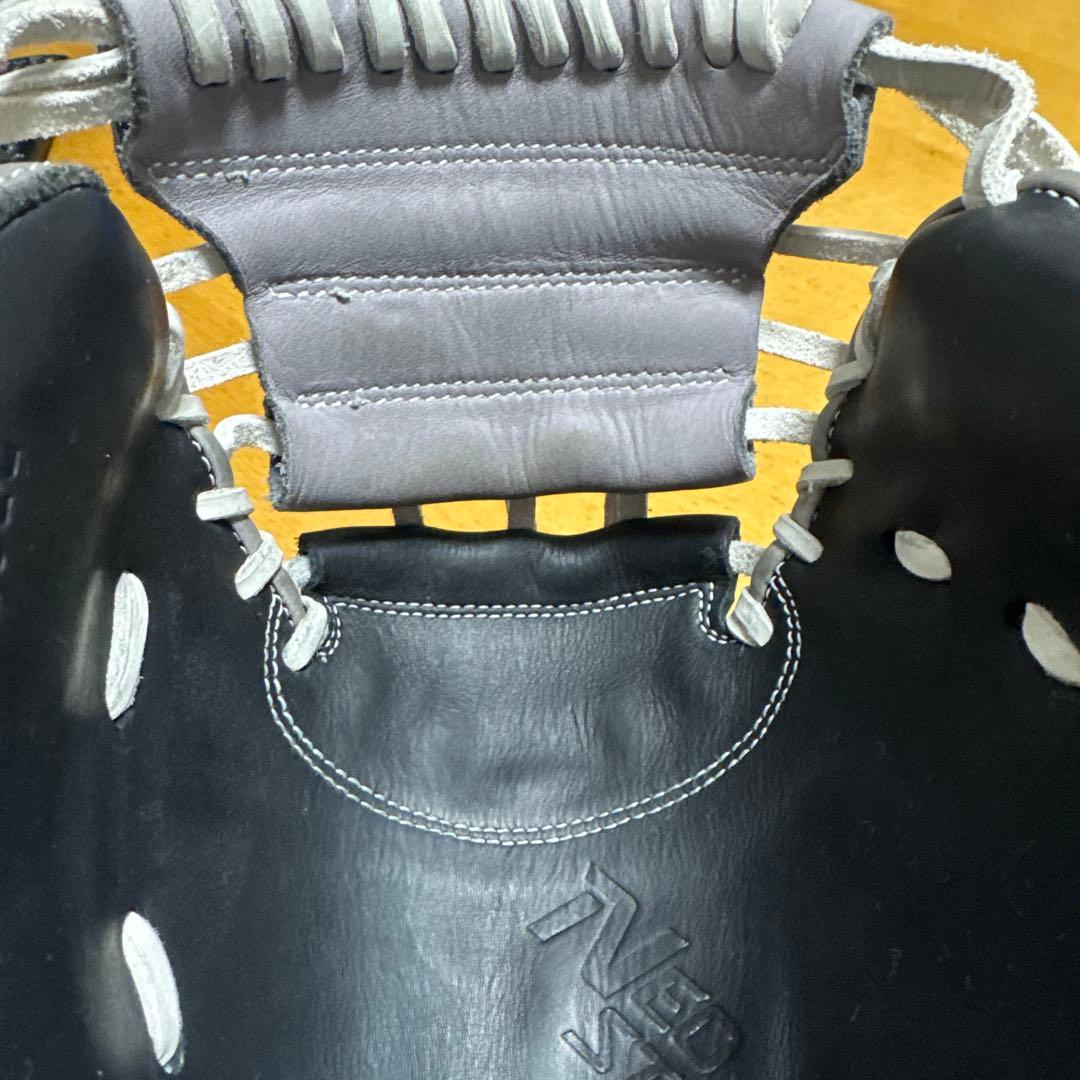 美品 ZETT ネオステイタス 軟式キャッチャーミット 湯もみ型付け済み